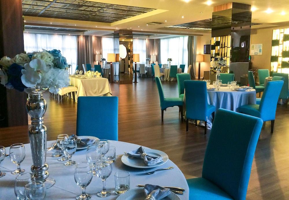 Hotel Boavista ティミショアラ エクステリア 写真